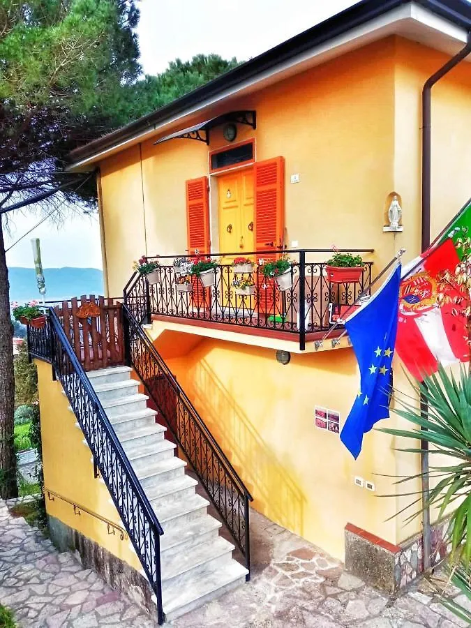 La Ginestra B&B Fosdinovo Couette-café